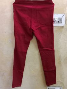 FOREVER 21 Women's Red Pant