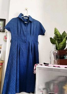 Chic Blue Denim Midi Dress
