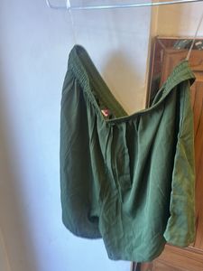 Stylish Olive Green short Pants
