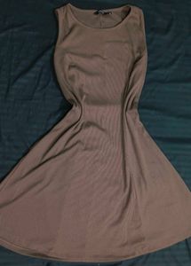 ᝰ.ᐟ Chic Brown Sleeveless Dress