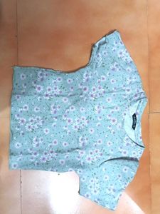 Casual crop top