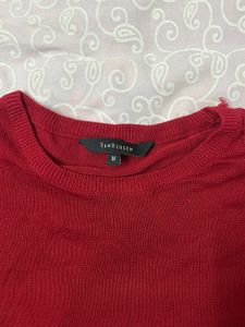 Red Long-net-Sleeve Sweater