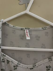 Cute Floral Print Crop Top
