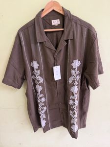 Men's Embroidered Short-Sleeve Shirt