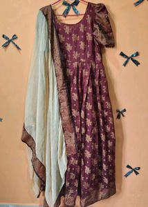 brown dress with duppata