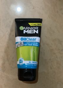 MEN FACE WASH Oil Clear