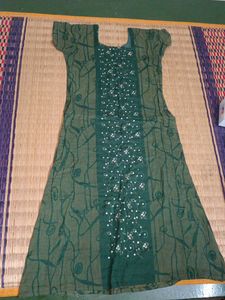 Green 💚Embroidered Kurta,💚