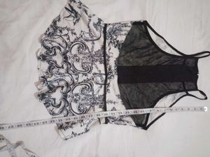 Stylish Halter Neck Peplum Top