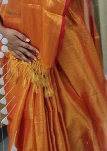 NEW Handloom Golden Saree