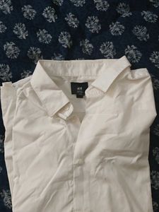 Classic White H&M Men's Shirt