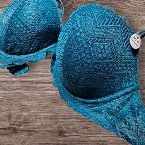 Kiabi luxurious Teal Lace Padded Bra