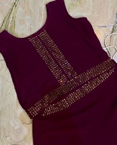Girls Maroon Embellished 3Piece Ethnic Gown Set