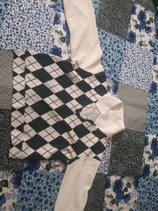 Chic Argyle Print Long Sleeve Top