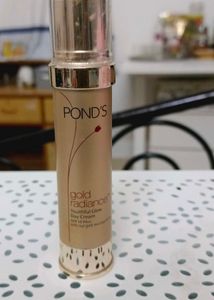 Pond's Gold Radiance Day Cream