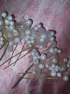 Set of 10 Pearl Flower Hair Pins