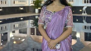 Lavendar handwork Lehanga with Blouse💖💜