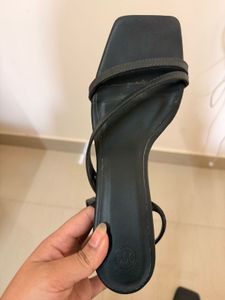 Stylish Black Strappy Square-Toe Heels