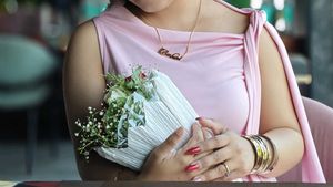 🌹Elegant Pink One-Shoulder Dress🌹