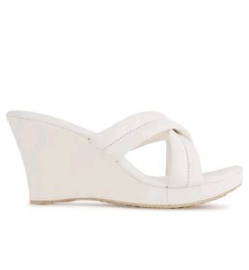 Stylish White Wedge Sandals