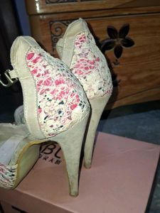 Floral Print Peep-Toe Heels