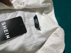 Chic White Textured Button-Up Shirt