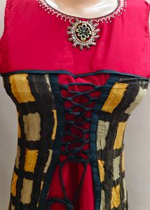 Unique Red &amp; Patterned long kurti