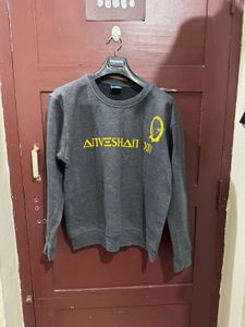 Grey Graphic Sweatshirt