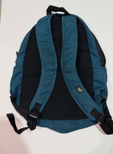 Original Nike Multi-Pocket Backpack