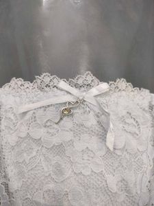 White Lace Thong Panty 🤎