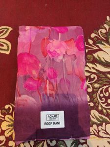 Beautiful Pink Fancy Floral Saree