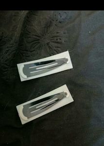 Combo Of 3 AD Necklace And Korean Clips