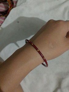 Red Glass Bangles