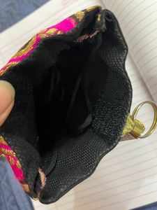 Mobile Carrying Purse With Sling