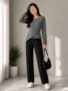 Chic Oversized Knit Top