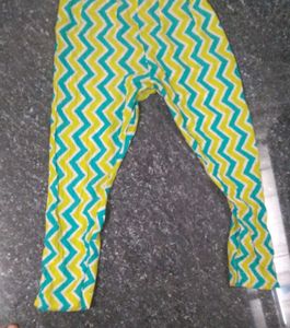 Yellow &amp; Teal Chevron Print Kurta Set