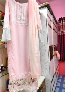 Elegant Pink Kurta Set