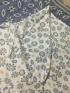 Chic Floral Print Cropped Top