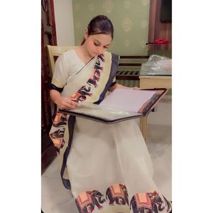 Elegant White Saree With Stech Designer Blouse