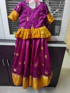 Beautiful Purple Ethnic south indian legnga