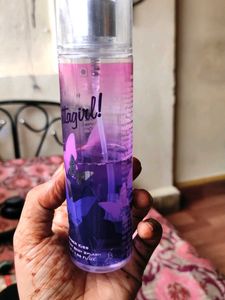 Layer'r Wottagirl Amber Kiss Body Mist