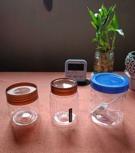10 piece Kitchen storage plastic containers