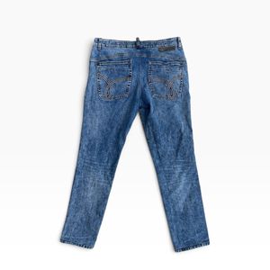 Calvin Klein Jeans  – 34 W