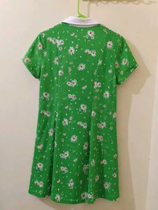 Green Mini Dress in Daisy Print