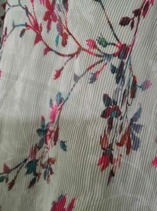 Floral Print Kurta with Neckpiece and plazo