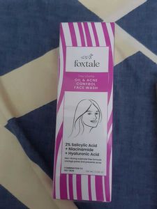 Foxtale Oil & Acne Control Face Wash