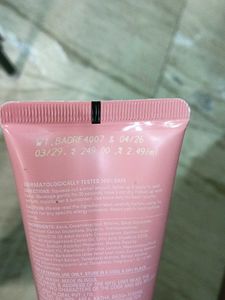Dot &amp; Key Watermelon Gel Face Wash