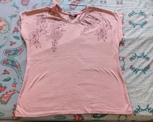 Max Pink  T-Shirt