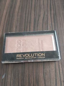 Revolution Highlighter Palette
