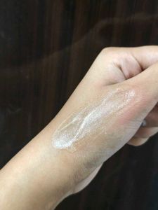 Mamaearth Coffee Body Shimmer