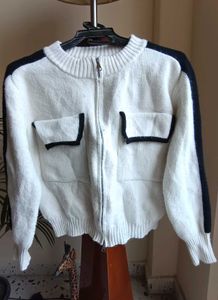 Stylish Zippered Knit Cardigan